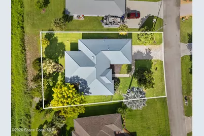 107 Larchmont Terrace W, Sebastian, FL 32958 - Photo 40