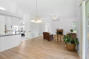 107 Larchmont Terrace W, Sebastian, FL 32958 - Photo 10