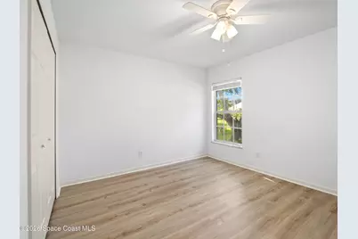 107 Larchmont Terrace W, Sebastian, FL 32958 - Photo 26