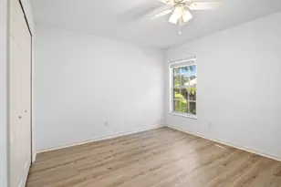 107 Larchmont Terrace W, Sebastian, FL 32958 - Photo 26