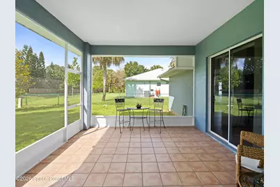 107 Larchmont Terrace W, Sebastian, FL 32958 - Photo 20