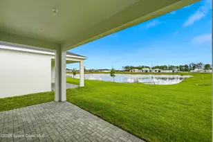 923 Veronese Place NW, Palm Bay, FL 32907 - Photo 32