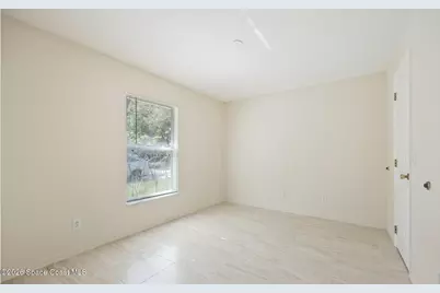 2082 Foxwood Drive, Melbourne, FL 32935 - Photo 8