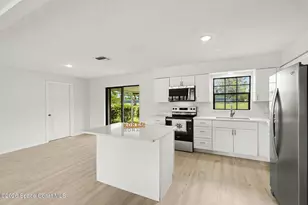2868 Fountainhead Blvd, Melbourne, FL 32935 - Photo 8
