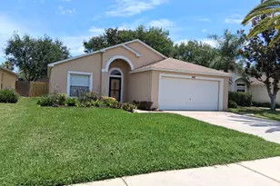 660 Wickham Lakes Dr, Melbourne, FL 32940 - Photo 26