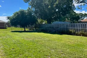 2125 Windsor Dr, Merritt Island, FL 32952 - Photo 6