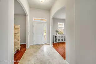4239 Gardenwood Cir, Grant-Valkaria, FL 32949 - Photo 8