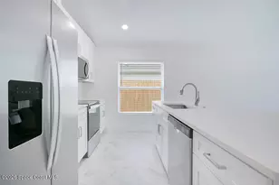 865 Dunbar St, Cocoa, FL 32927 - Photo 6