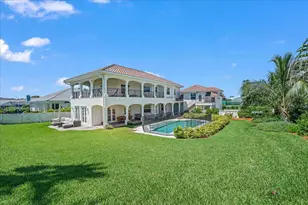 201 Loggerhead Dr, Melbourne Beach, FL 32951 - Photo 4