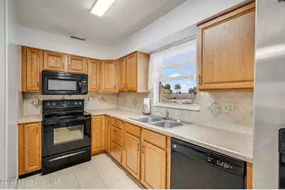 4304 London Town Road #D224, Titusville, FL 32796 - Photo 8