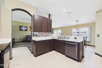 567 Mimosa Street SW, Palm Bay, FL 32908 - Photo 22