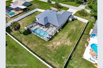 210 Pelican Drive NE, Palm Bay, FL 32907 - Photo 4