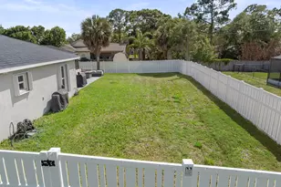 210 Pelican Dr NE, Palm Bay, FL 32907 - Photo 38