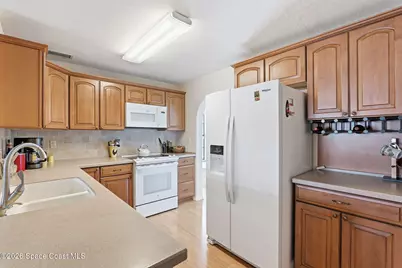 942 Pineland Drive, Rockledge, FL 32955 - Photo 12