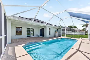 445 Stonehenge Cir, Rockledge, FL 32955 - Photo 4