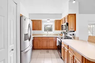 1298 Campo Ave NW, Palm Bay, FL 32907 - Photo 10