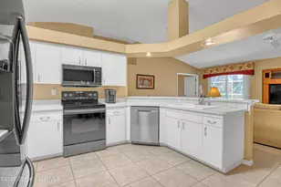 872 Hunters Creek Dr, Melbourne, FL 32904 - Photo 8