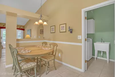 872 Hunters Creek Drive, Melbourne, FL 32904 - Photo 10