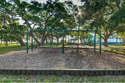 2139 Smathers Circle N, Melbourne, FL 32935 - Photo 32