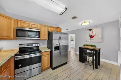 2139 Smathers Circle N, Melbourne, FL 32935 - Photo 6
