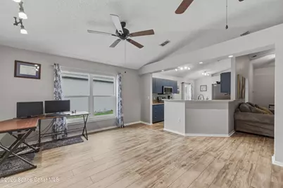 2124 Spring Creek Circle NE, Palm Bay, FL 32905 - Photo 16