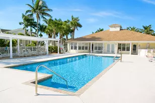 1801 Island Club Dr, Melbourne, FL 32903 - Photo 2