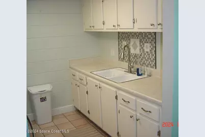 7801 Ridgewood Avenue #7, Cape Canaveral, FL 32920 - Photo 6
