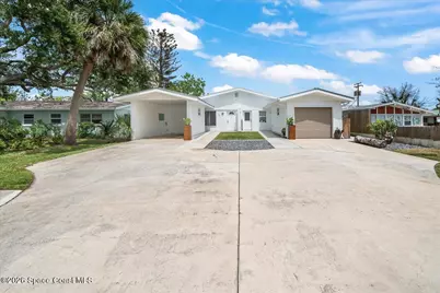 131 Cedar Avenue, Cocoa Beach, FL 32931 - Photo 2