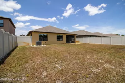 471 Old Country Road SE, Palm Bay, FL 32909 - Photo 14