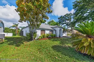 5068 Alamanda Dr, Melbourne, FL 32940 - Photo 4