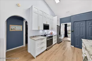 5068 Alamanda Dr, Melbourne, FL 32940 - Photo 16