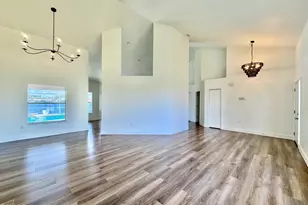 2110 Lionel Dr, Melbourne, FL 32940 - Photo 6