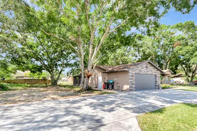 982 Waco Boulevard SE, Palm Bay, FL 32909 - Photo 2