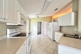 4760 Manchester Dr, Rockledge, FL 32955 - Photo 6