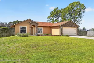 1467 Higbee St SE, Palm Bay, FL 32909 - Photo 2