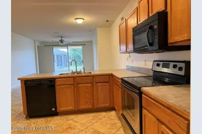 3676 Mount Carmel Lane, Melbourne, FL 32901 - Photo 6