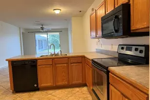 3676 Mt Carmel Ln, Melbourne, FL 32901 - Photo 6