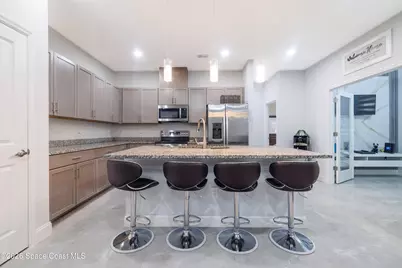 457 Tillman Avenue SW, Palm Bay, FL 32908 - Photo 6