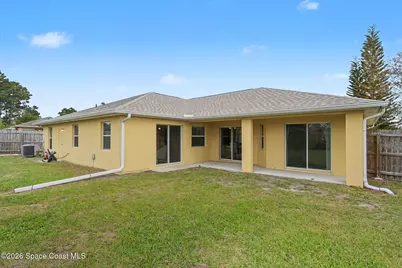 992 Coquina Street SE, Palm Bay, FL 32909 - Photo 6