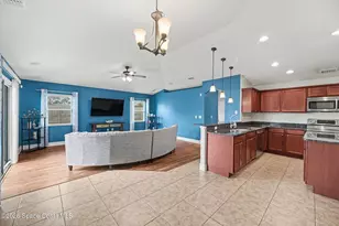 992 Coquina St SE, Palm Bay, FL 32909 - Photo 10
