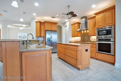 1527 Abberton Court, Melbourne, FL 32934 - Photo 4