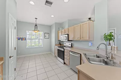 2291 Bridgeport Circle, Rockledge, FL 32955 - Photo 14