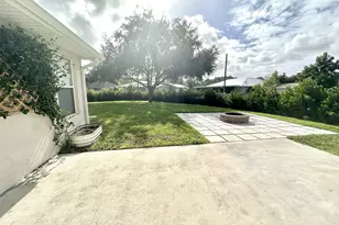 322 Warner Rd SW, Palm Bay, FL 32908 - Photo 42