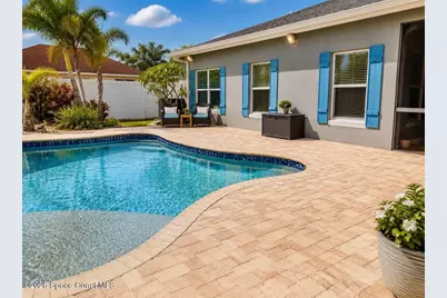 705 Griffen Heights Court, Ruskin, FL 33570 - Photo 2