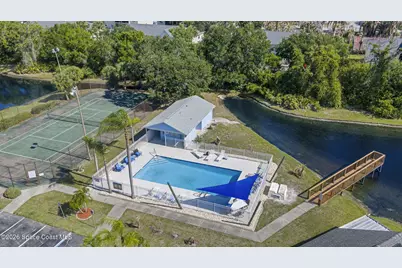 2303 Early Dawn Circle, Melbourne, FL 32935 - Photo 30