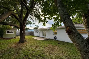 987 Kings Post Rd, Rockledge, FL 32955 - Photo 12