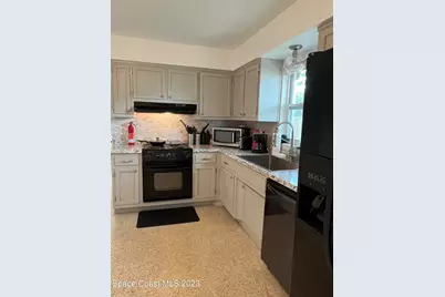 987 Kings Post Road, Rockledge, FL 32955 - Photo 10