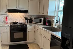 987 Kings Post Rd, Rockledge, FL 32955 - Photo 10