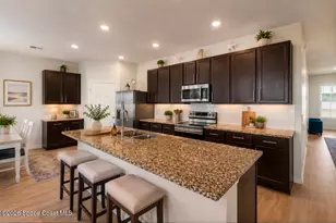 947 Corbin Cir SW, Palm Bay, FL 32908 - Photo 6