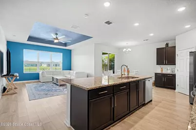 947 Corbin Circle SW, Palm Bay, FL 32908 - Photo 8